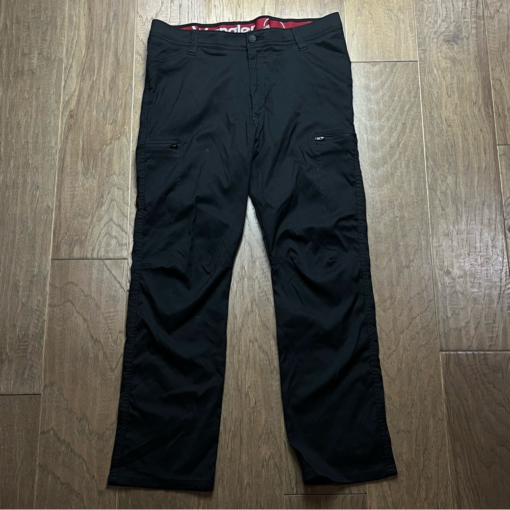 Men’s Black Wrangler Pants – Size 36x30